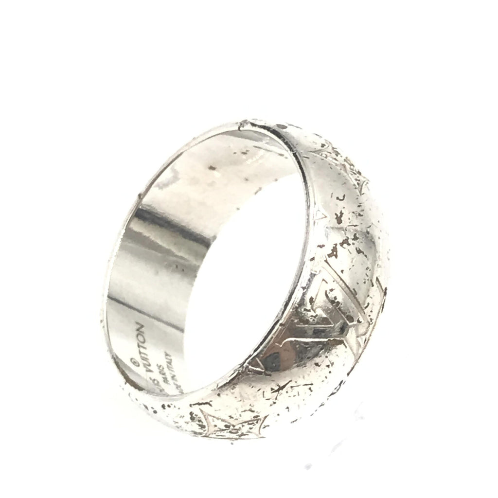 Louis Vuitton Silver-Tone Monogram Band Ring