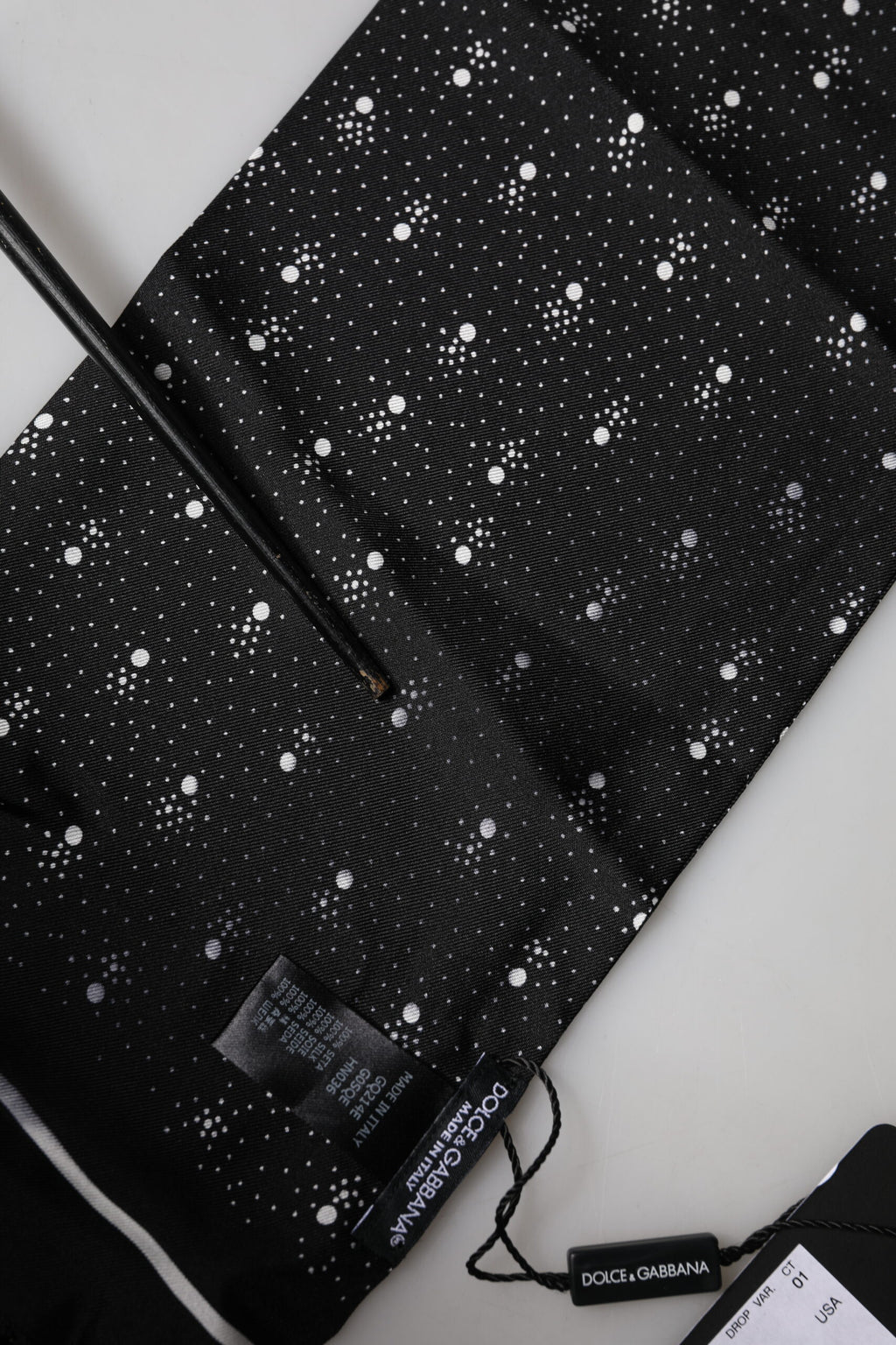 Dolce & Gabbana Black White Silk Dotted Print Foulard 140cm X 15cm Scarf