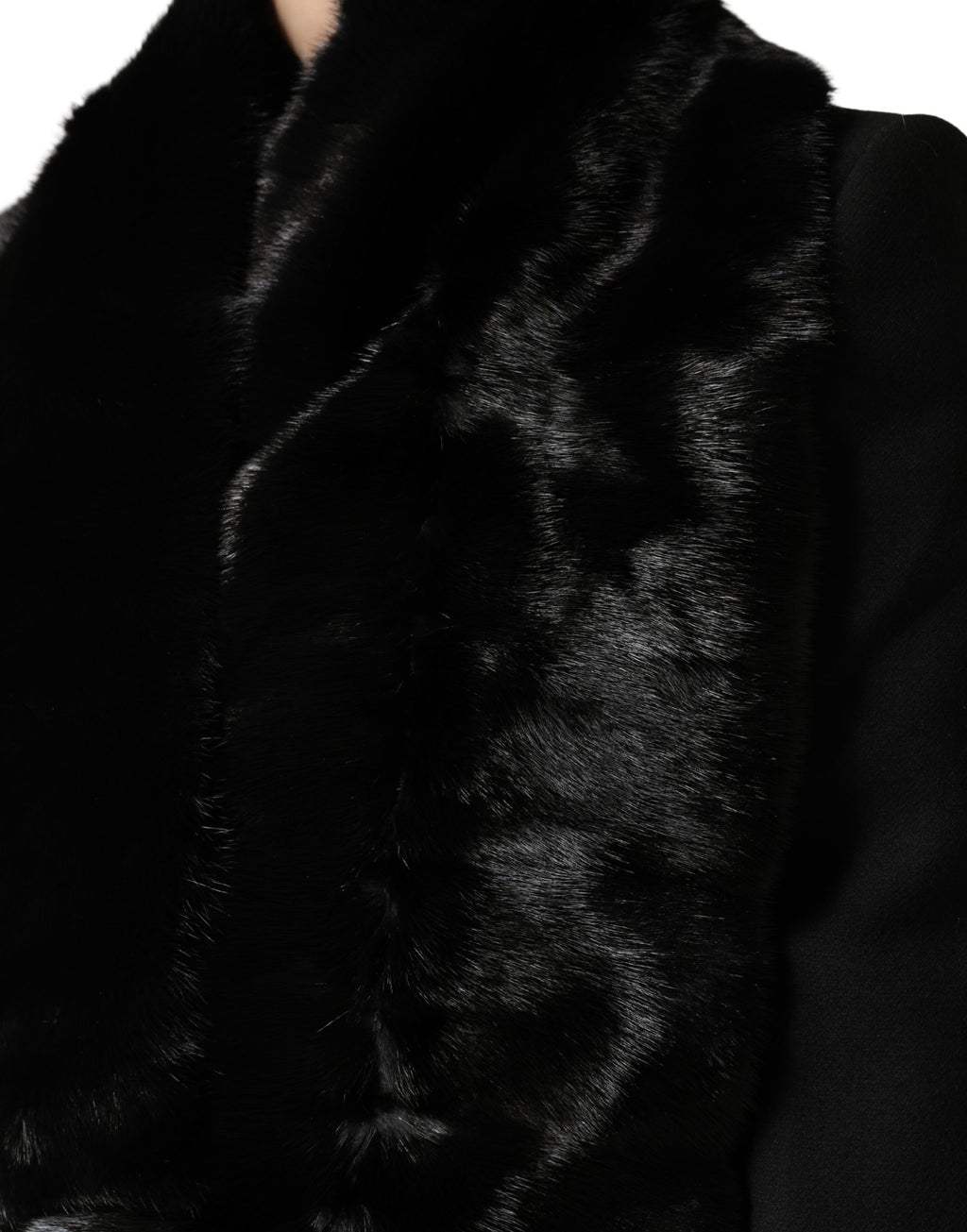 Bufanda con cuello de chal de piel negra Dolce & Gabbana