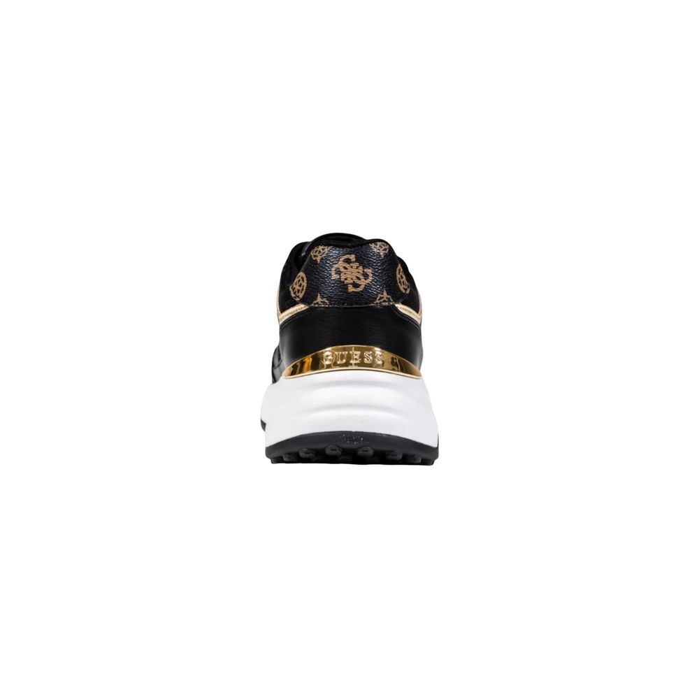 Zapatillas gruesas de polietileno negro Guess