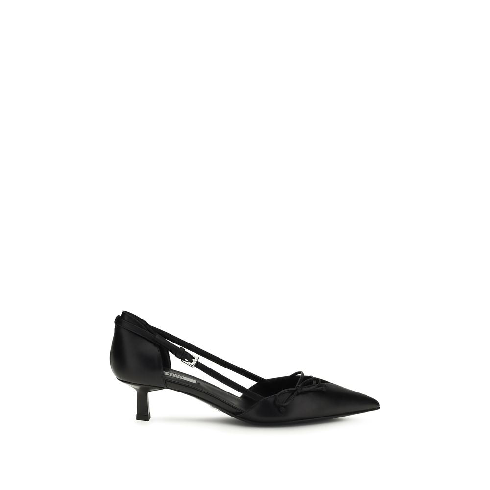 Zapatos de tacón Prada de piel de cabra negra