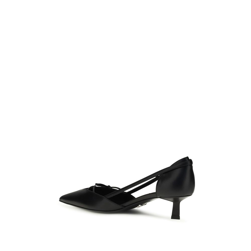Zapatos de tacón Prada de piel de cabra negra