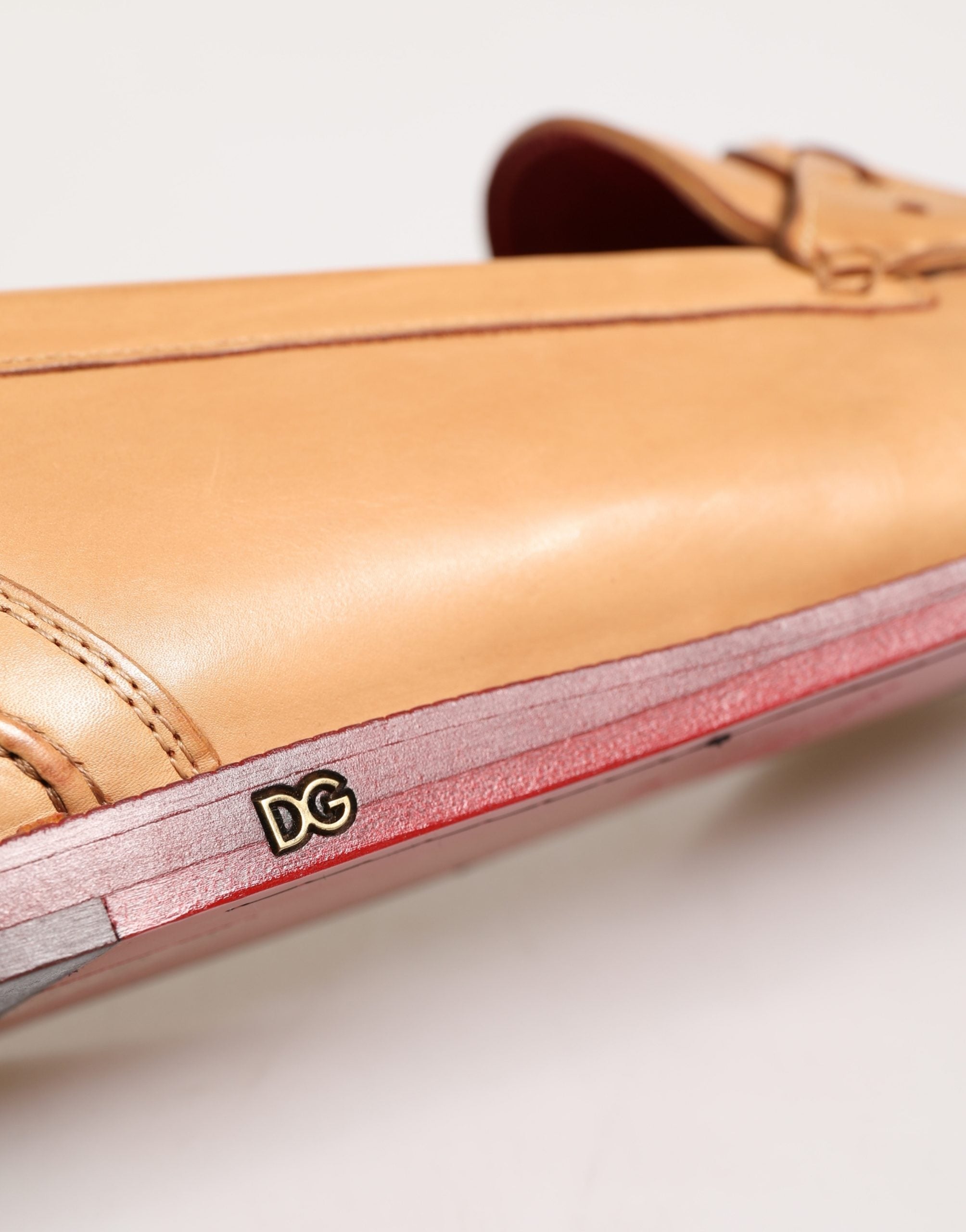 Mocasines sin cordones de hombre de cuero con borlas beige Dolce & Gabbana