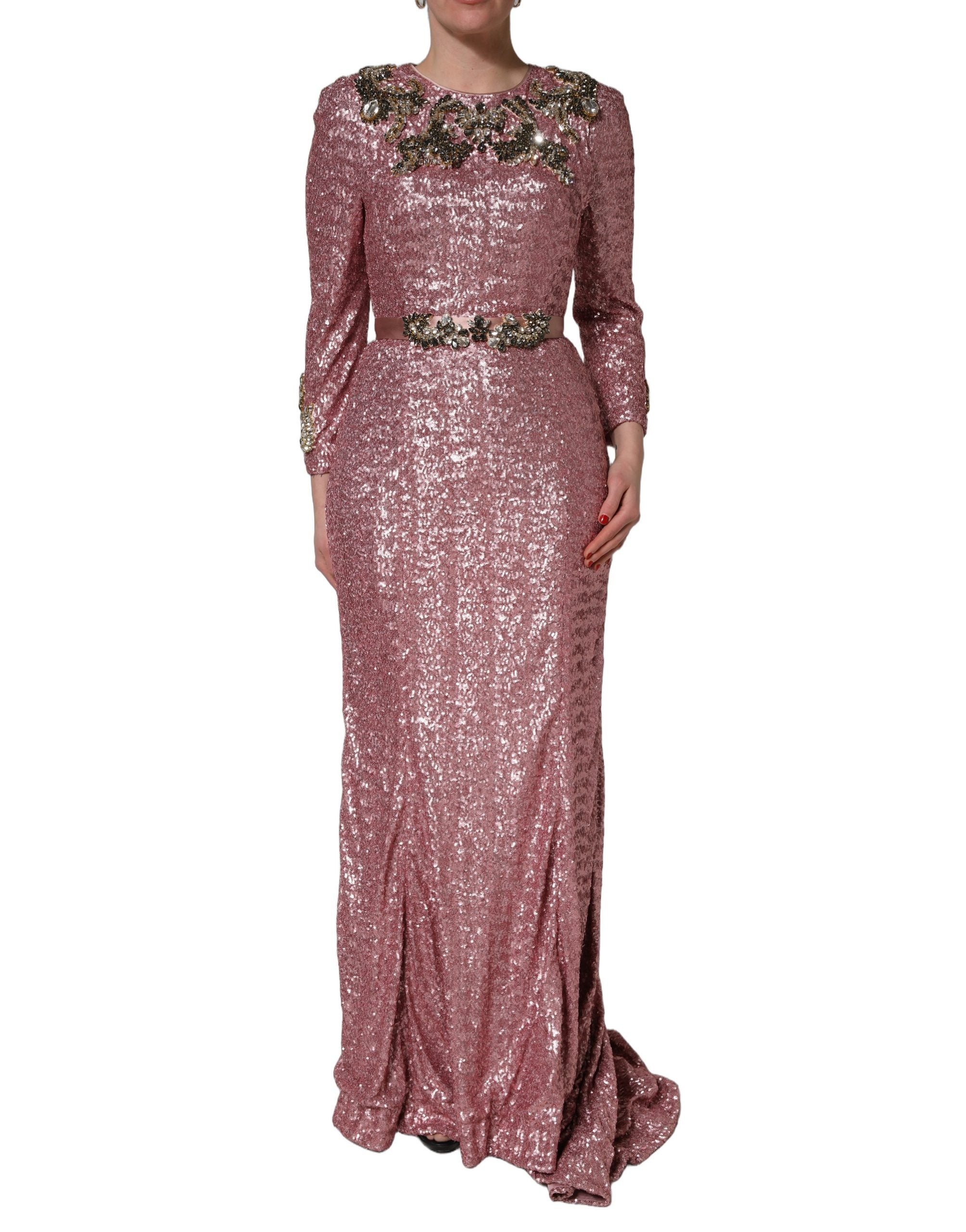 Vestido de noche largo con lentejuelas y adornos rosa de Dolce & Gabbana