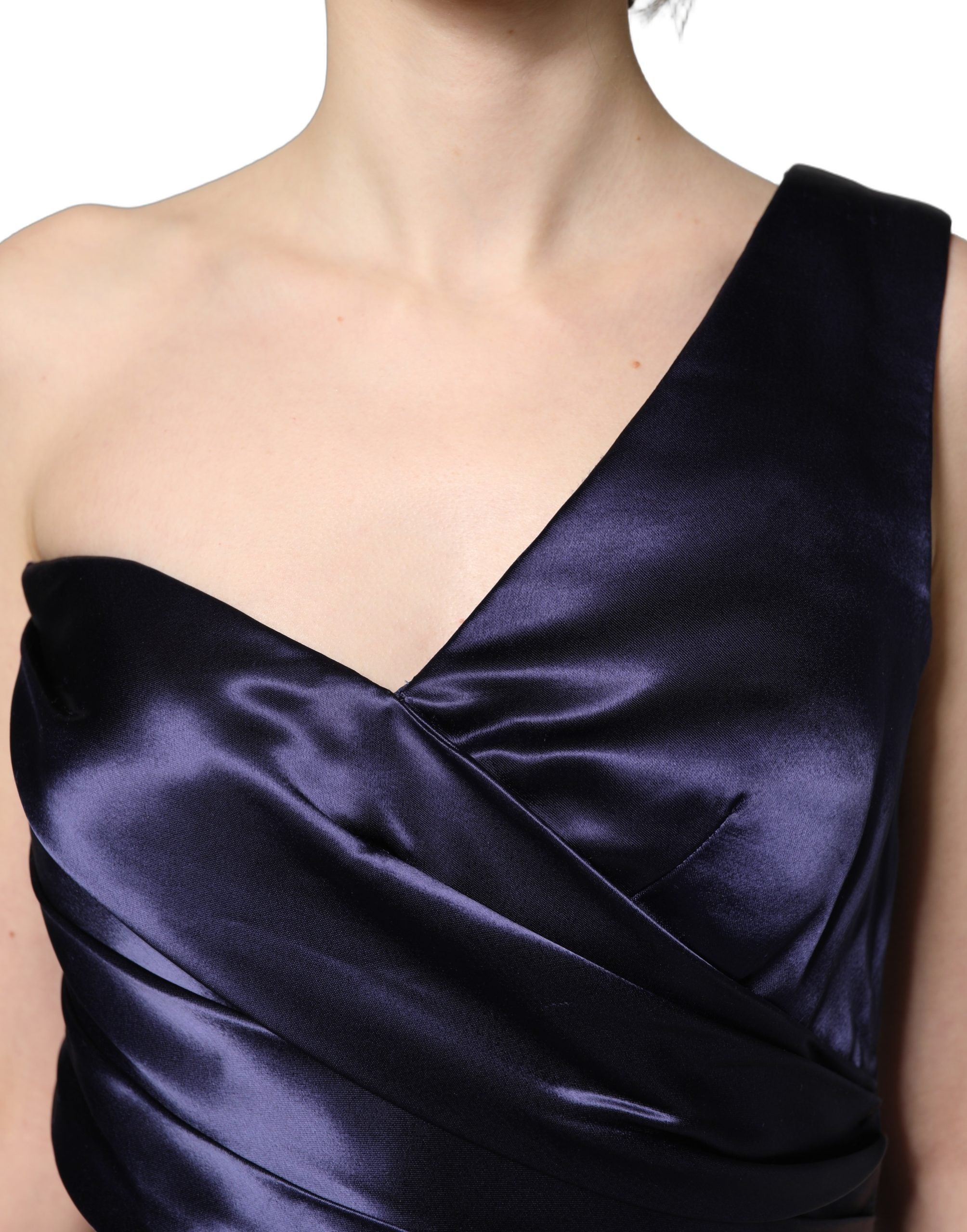 Vestido de noche asimétrico azul marino de Dolce & Gabbana