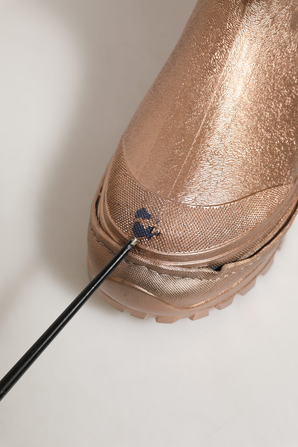 Botas de agua Dolce & Gabbana de PVC dorado rosa sin cordones para hombre