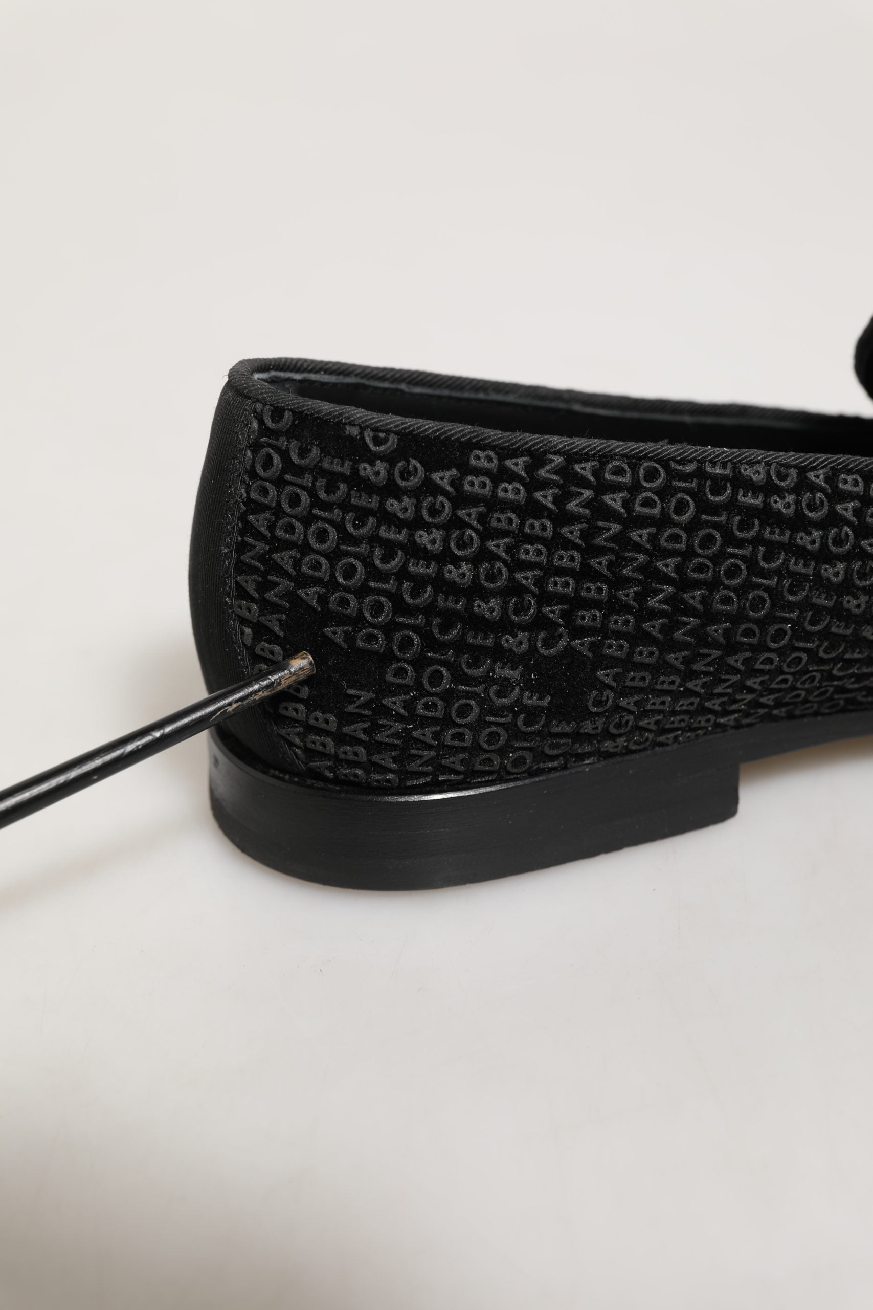 Zapatos Mocasines de Vestir para Hombre Dolce & Gabbana Negros con Monograma del Logotipo