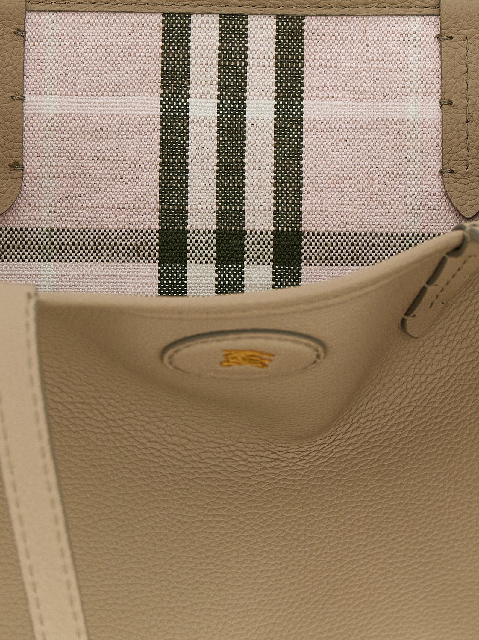 Bolso tote de piel de becerro beige Burberry