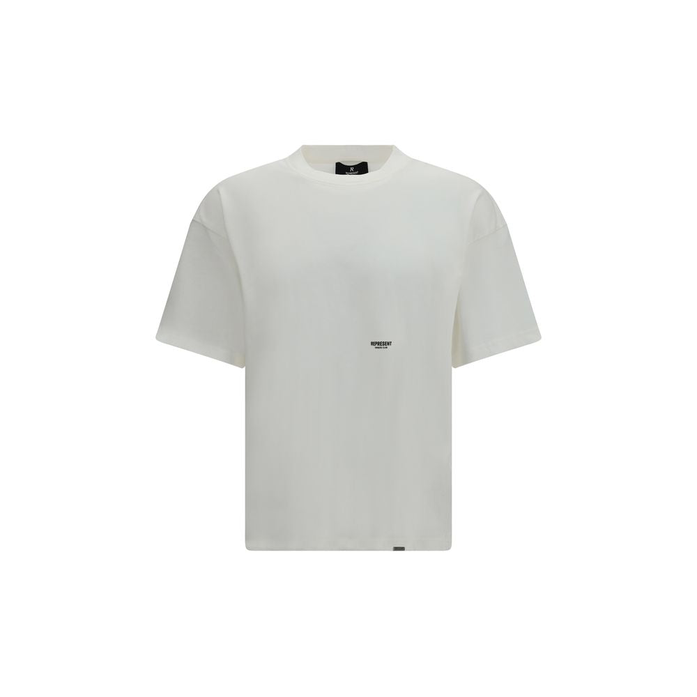 Representación de camiseta de algodón blanca