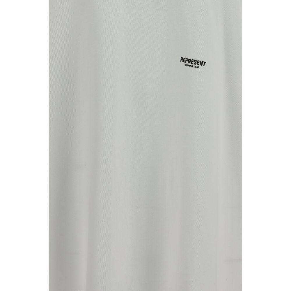 Representación de camiseta de algodón blanca
