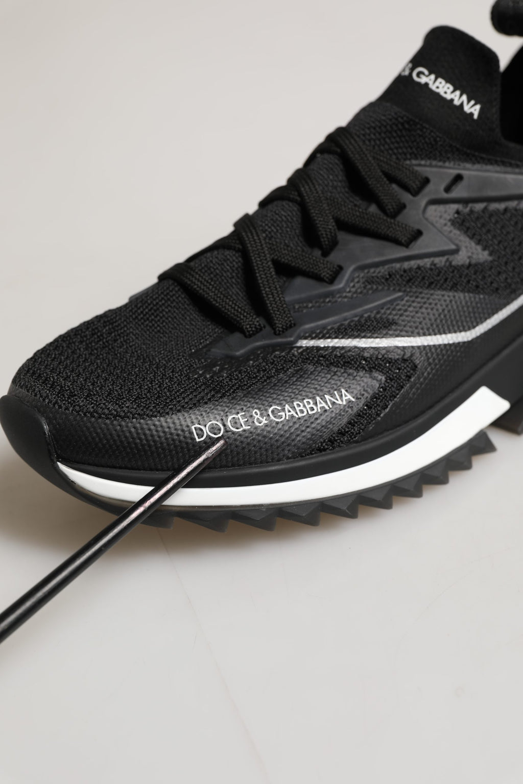 Dolce & Gabbana Black White Sorrento Low Top Sneakers Shoes