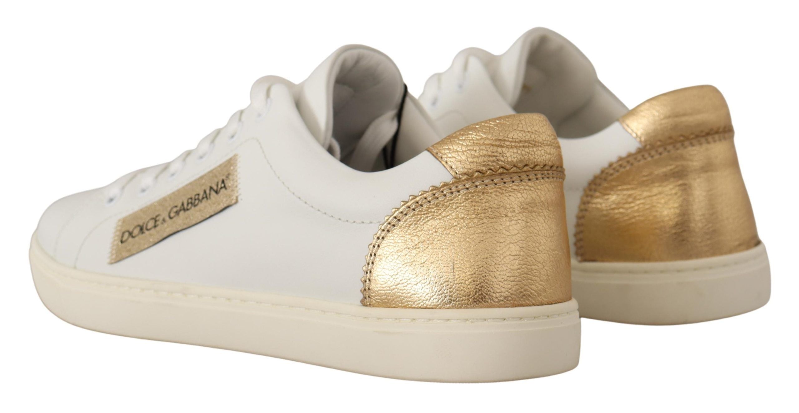 Zapatillas Dolce & Gabbana elegantes de cuero blanco con detalles dorados
