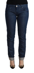 Ocho elegantes jeans ajustados de tiro bajo