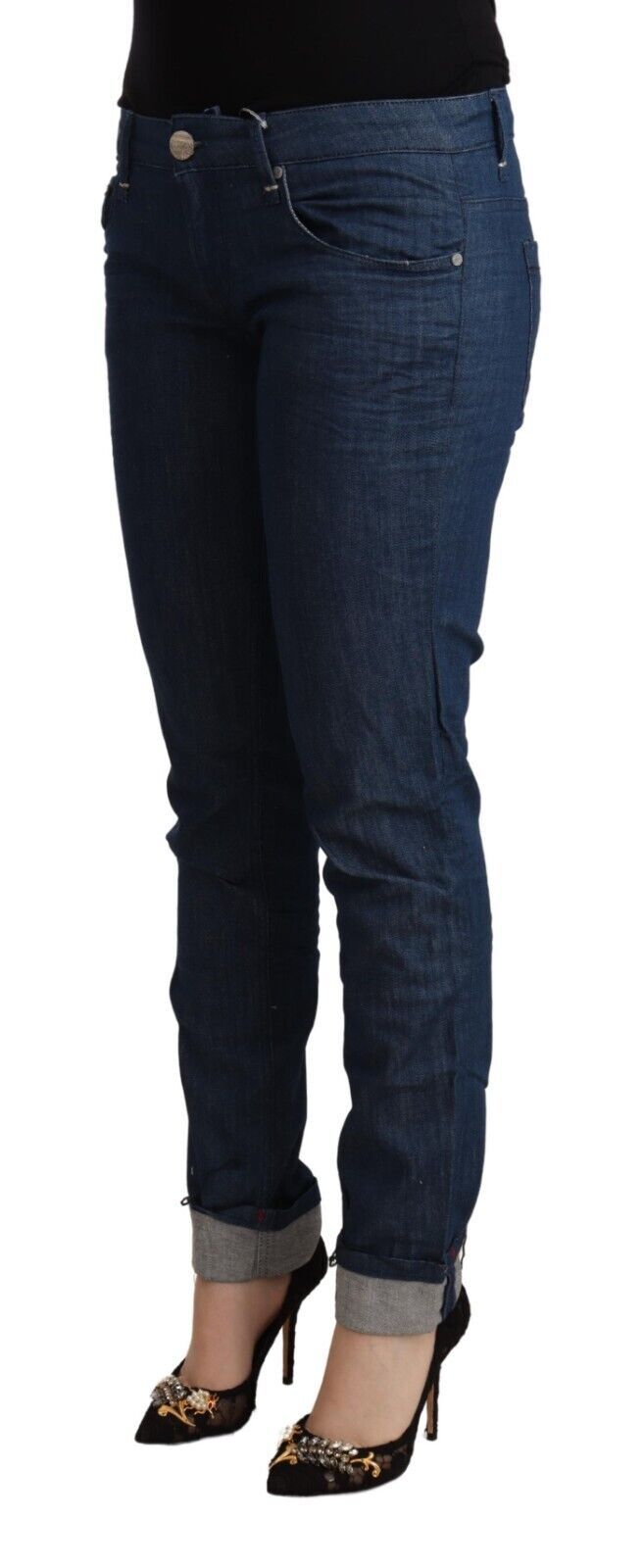 Ocho elegantes jeans ajustados de tiro bajo