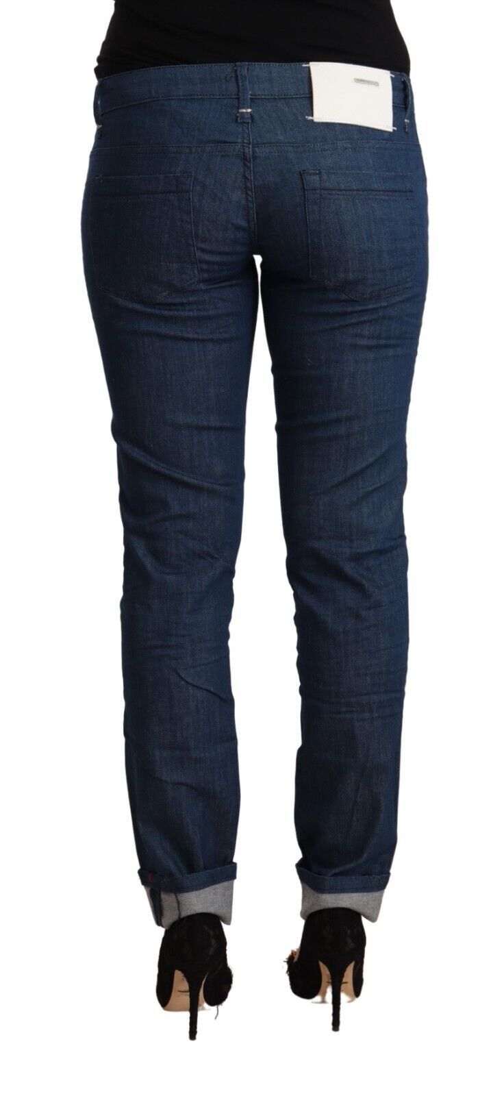 Ocho elegantes jeans ajustados de tiro bajo