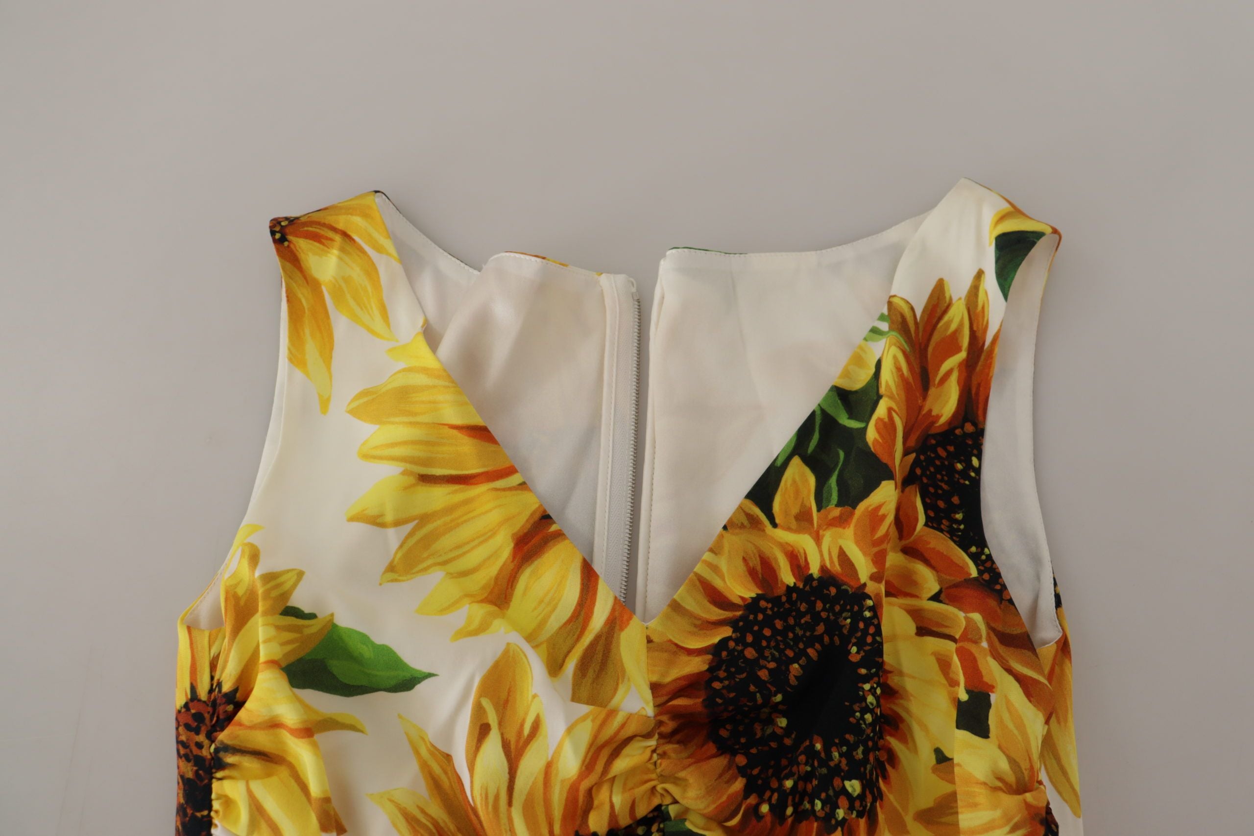 Vestido midi Dolce & Gabbana elegante con estampado floral blanco