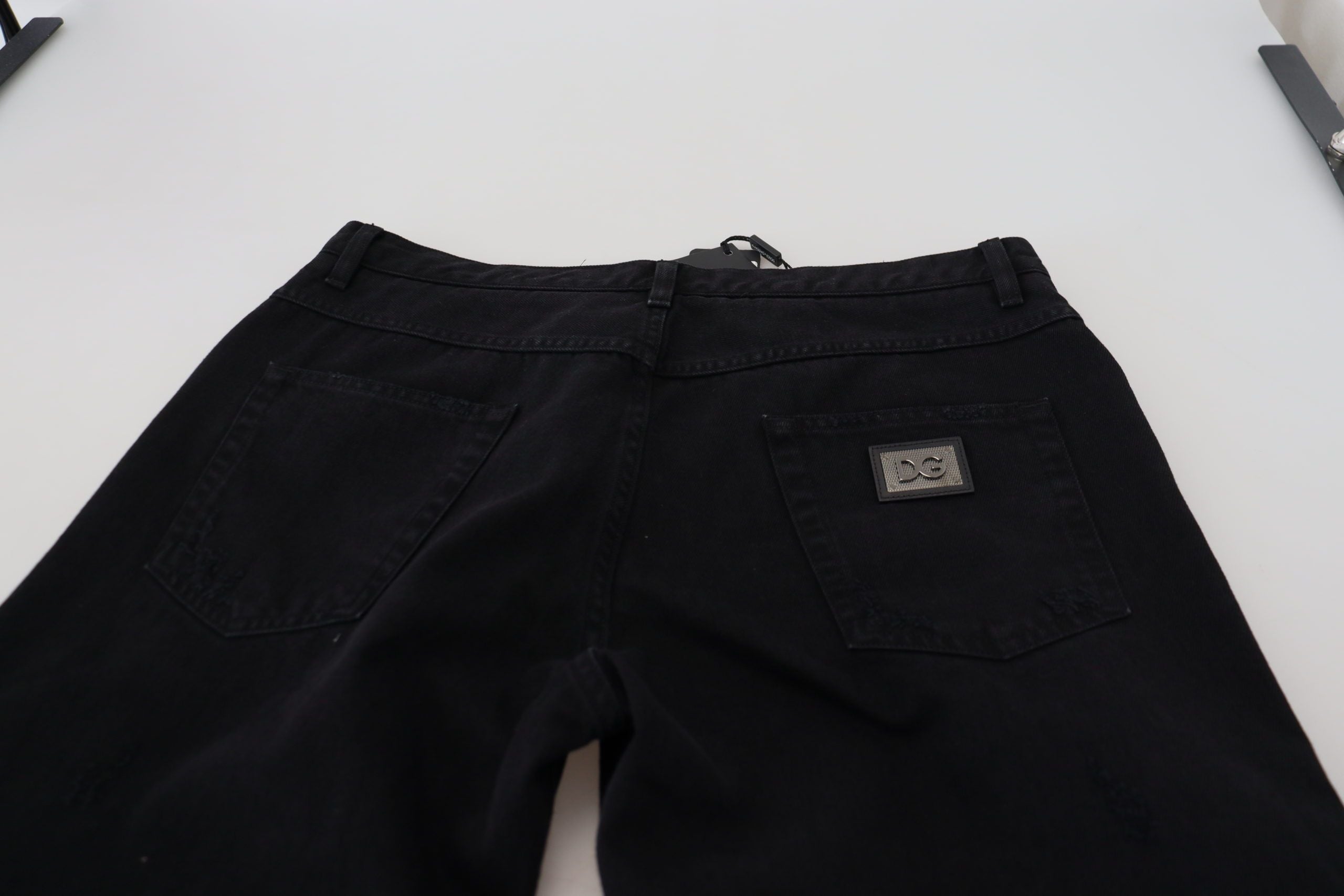Dolce & Gabbana Elegantes Jeans Italianos Negros de Corte Holgado