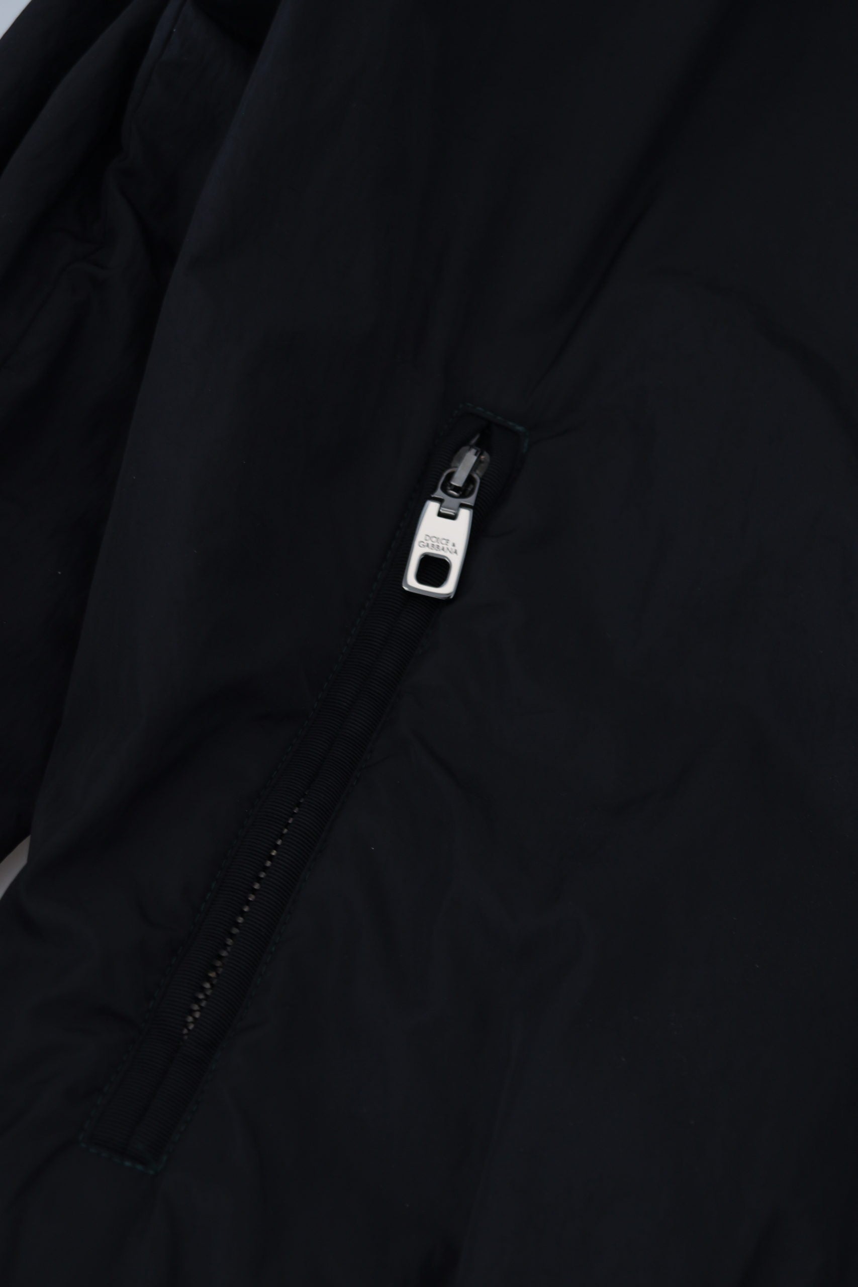 Chaqueta bomber negra elegante de Dolce & Gabbana