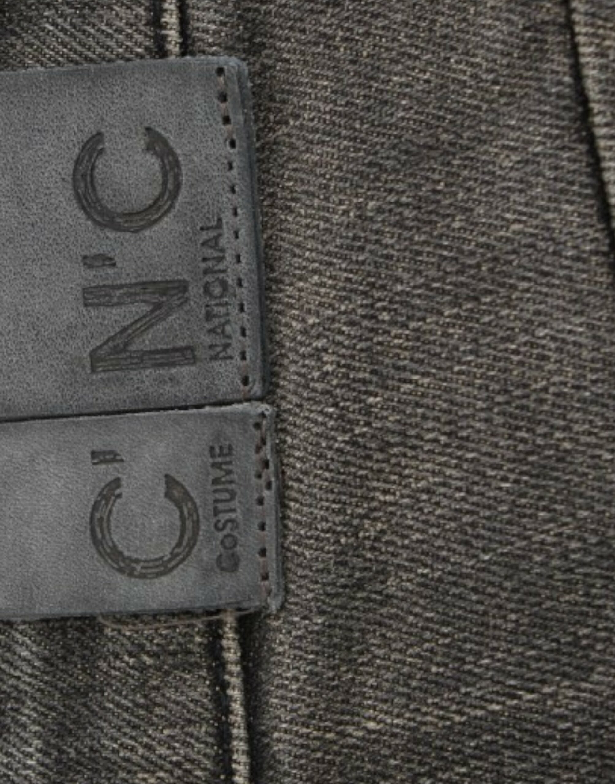 Jeans rectos desgastados gris elegante de Costume National