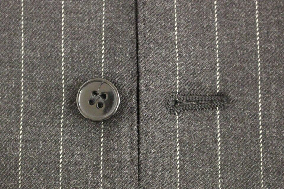 Chaleco Elegante Rayado Gris de Dolce & Gabbana
