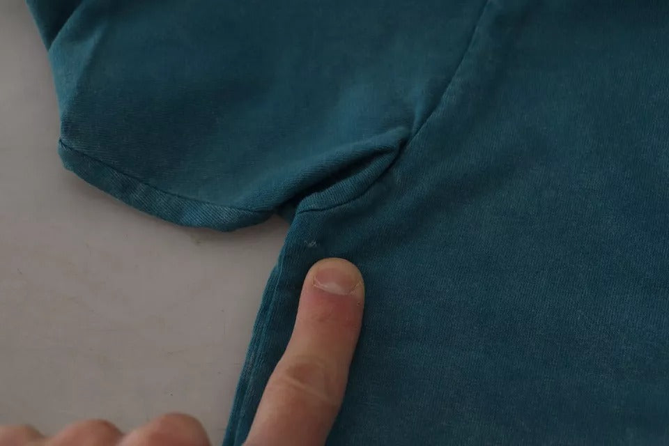 Camiseta de algodón con cuello redondo y logo azul de Dolce & Gabbana