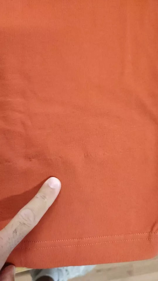 Camiseta de algodón con cuello redondo y logo rojo bordado de Dolce & Gabbana