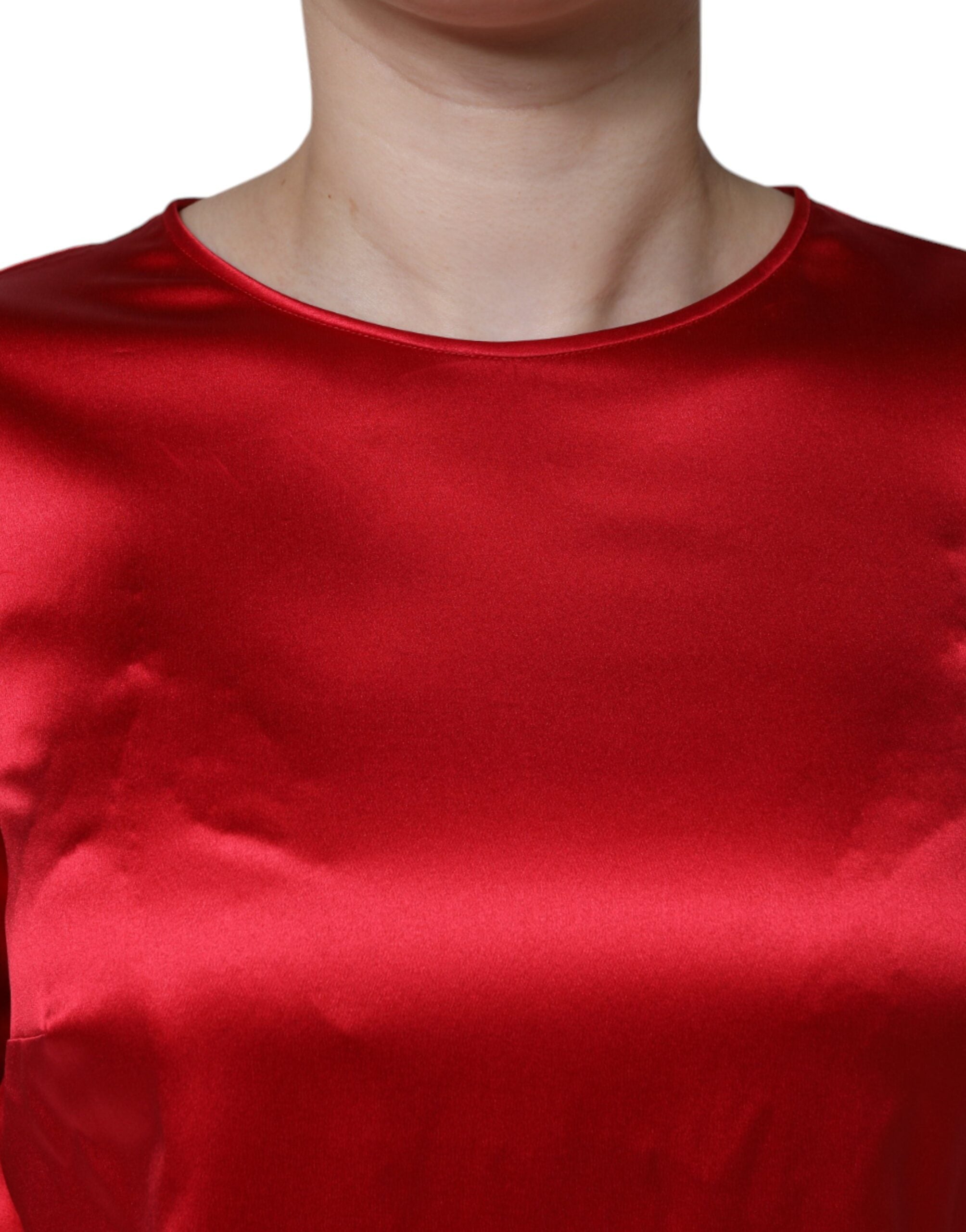Blusa de satén rojo con encaje y cuello redondo de Dolce & Gabbana