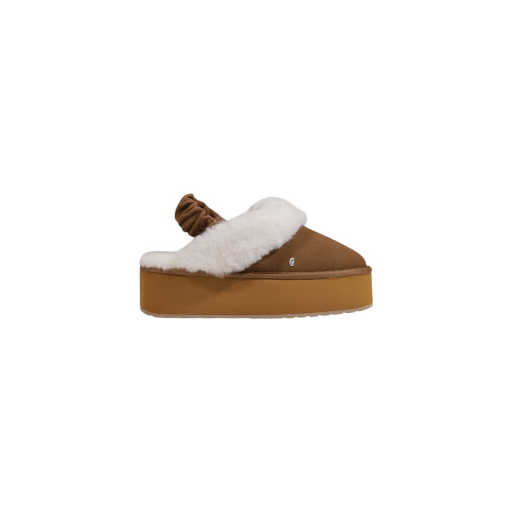 EMU Australia Beige Suede Leather Flat Shoe