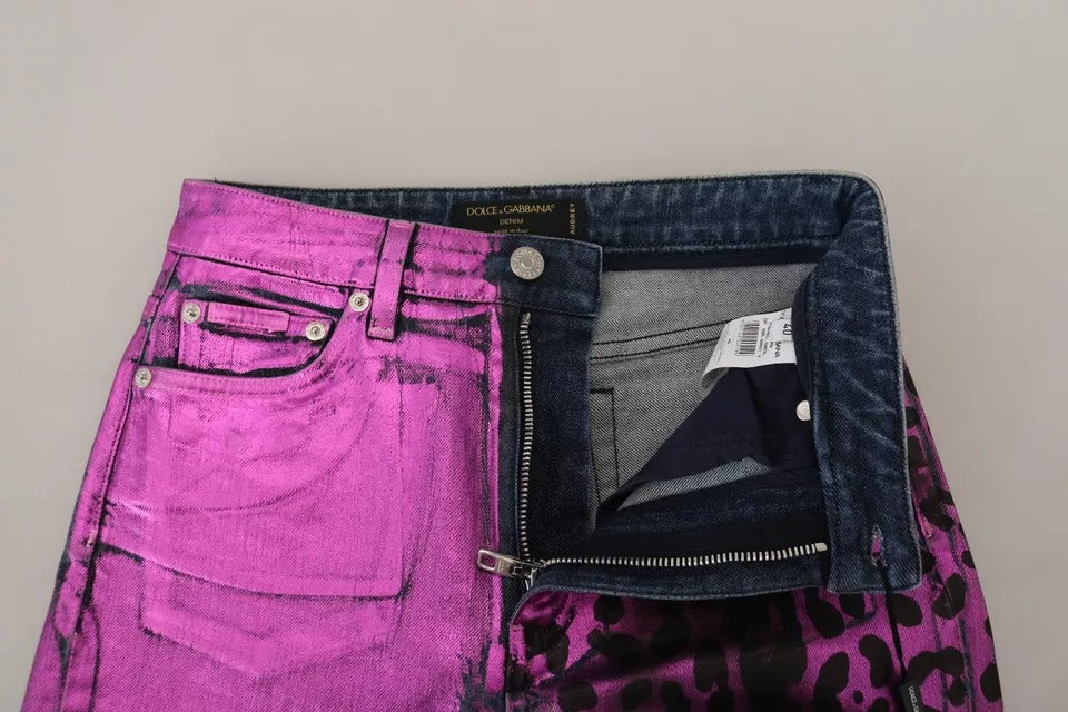 Jeans de mezclilla ajustados de algodón con estampado de leopardo morado de Dolce & Gabbana
