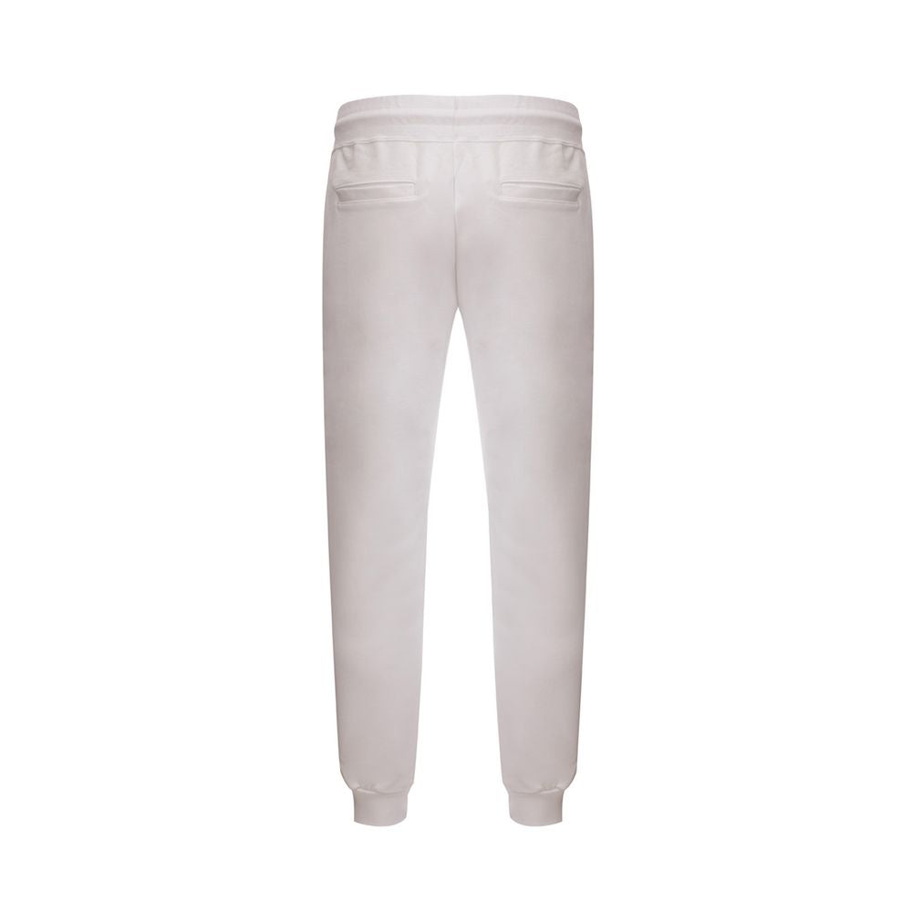 GCDS realza tu vestuario con elegantes pantalones blancos de algodón