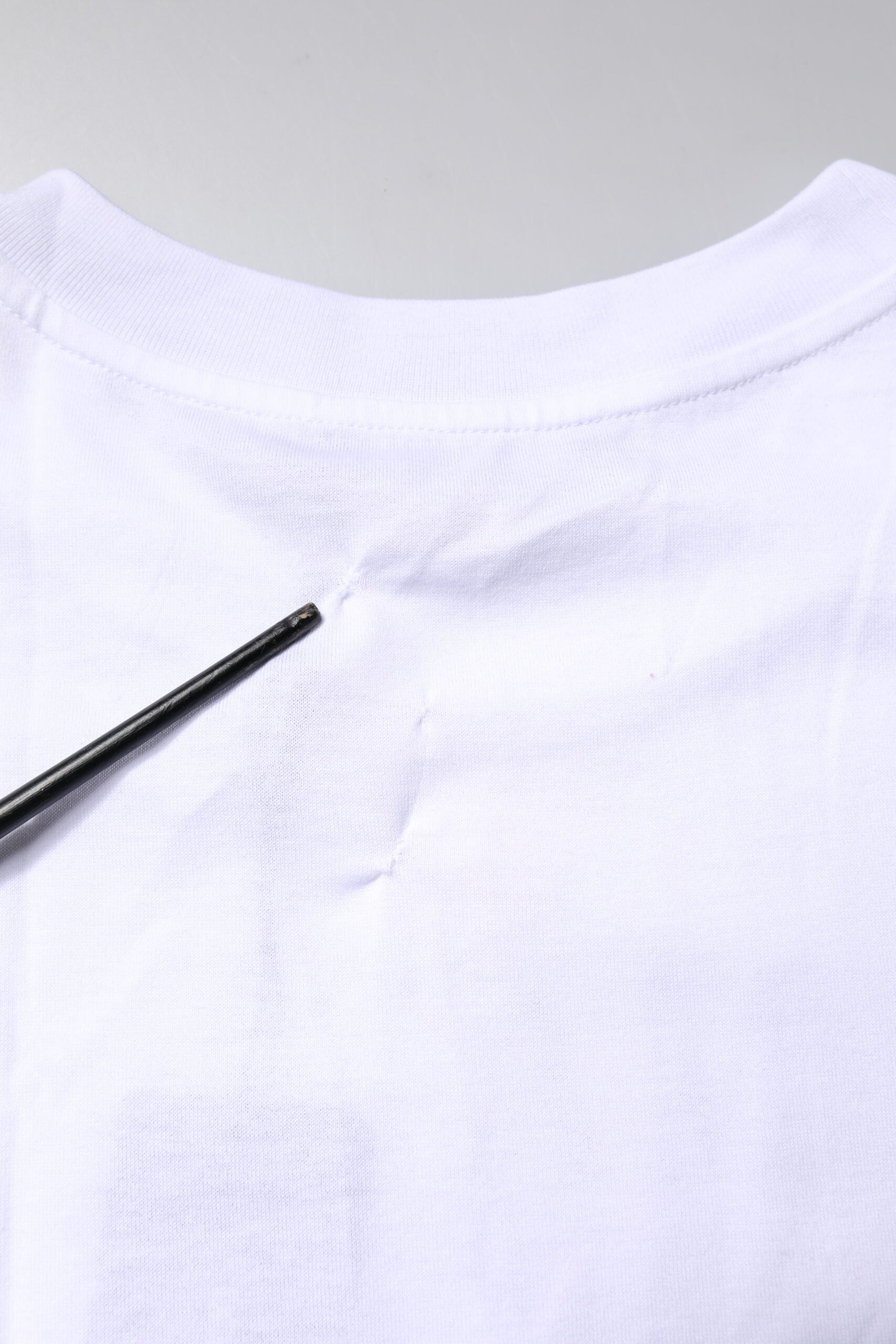 Camiseta de algodón Dolce & Gabbana blanca con estampado y cuello redondo