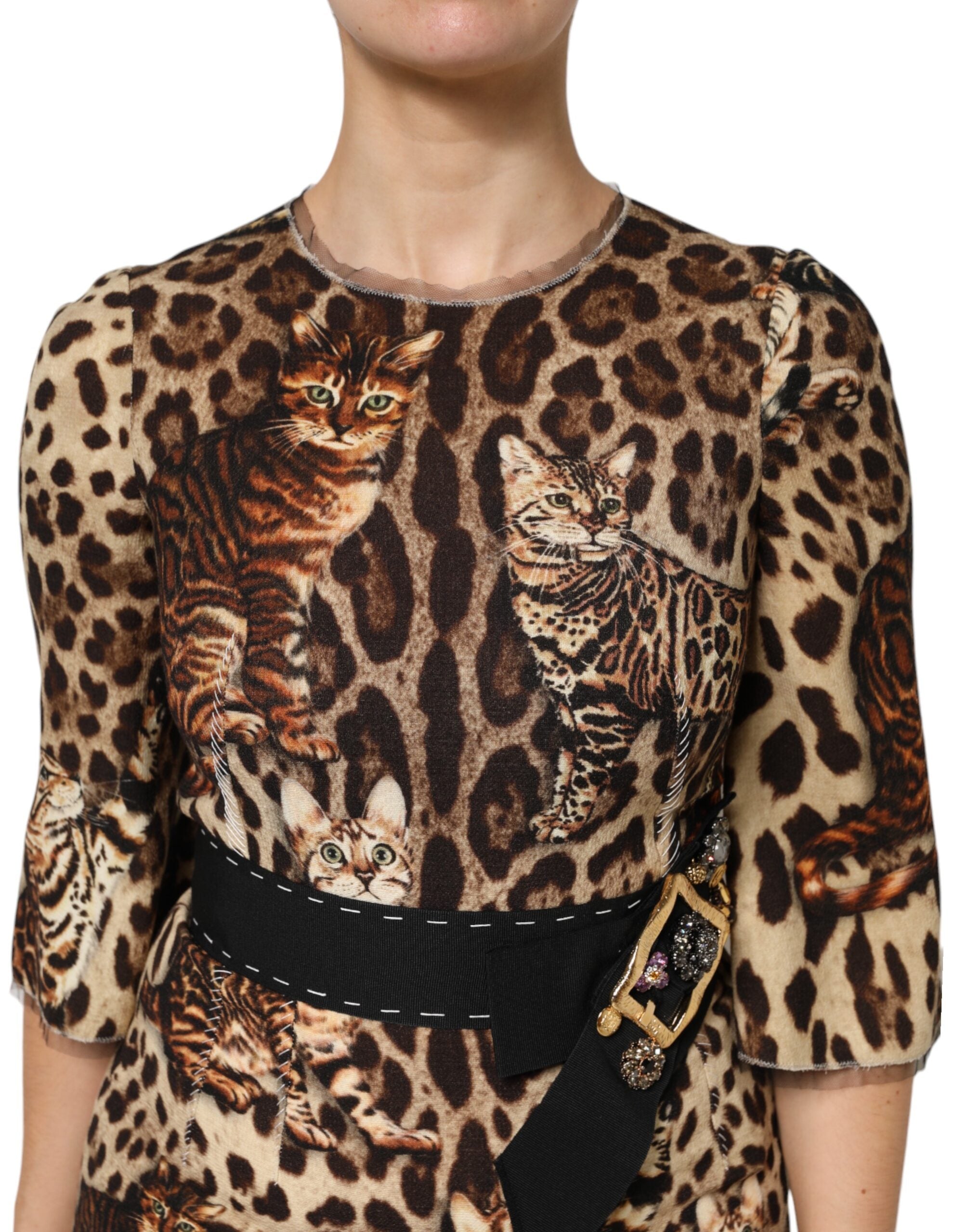 Vestido midi acampanado con cinturón y estampado de leopardo marrón de Dolce & Gabbana