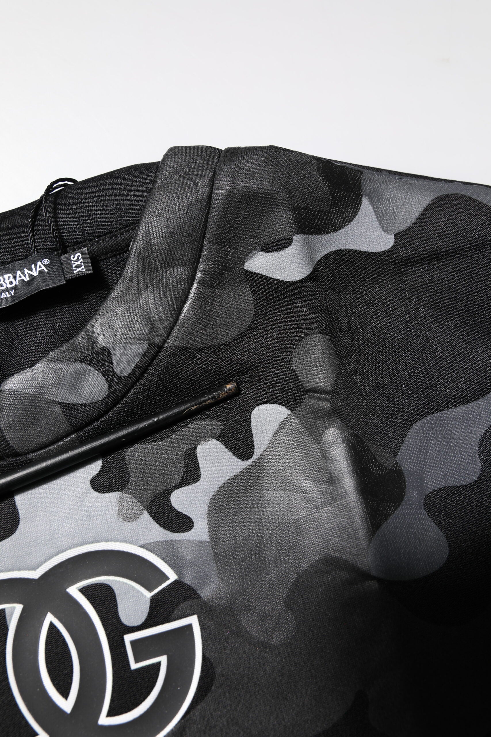 Sudadera Dolce & Gabbana negra con estampado de camuflaje