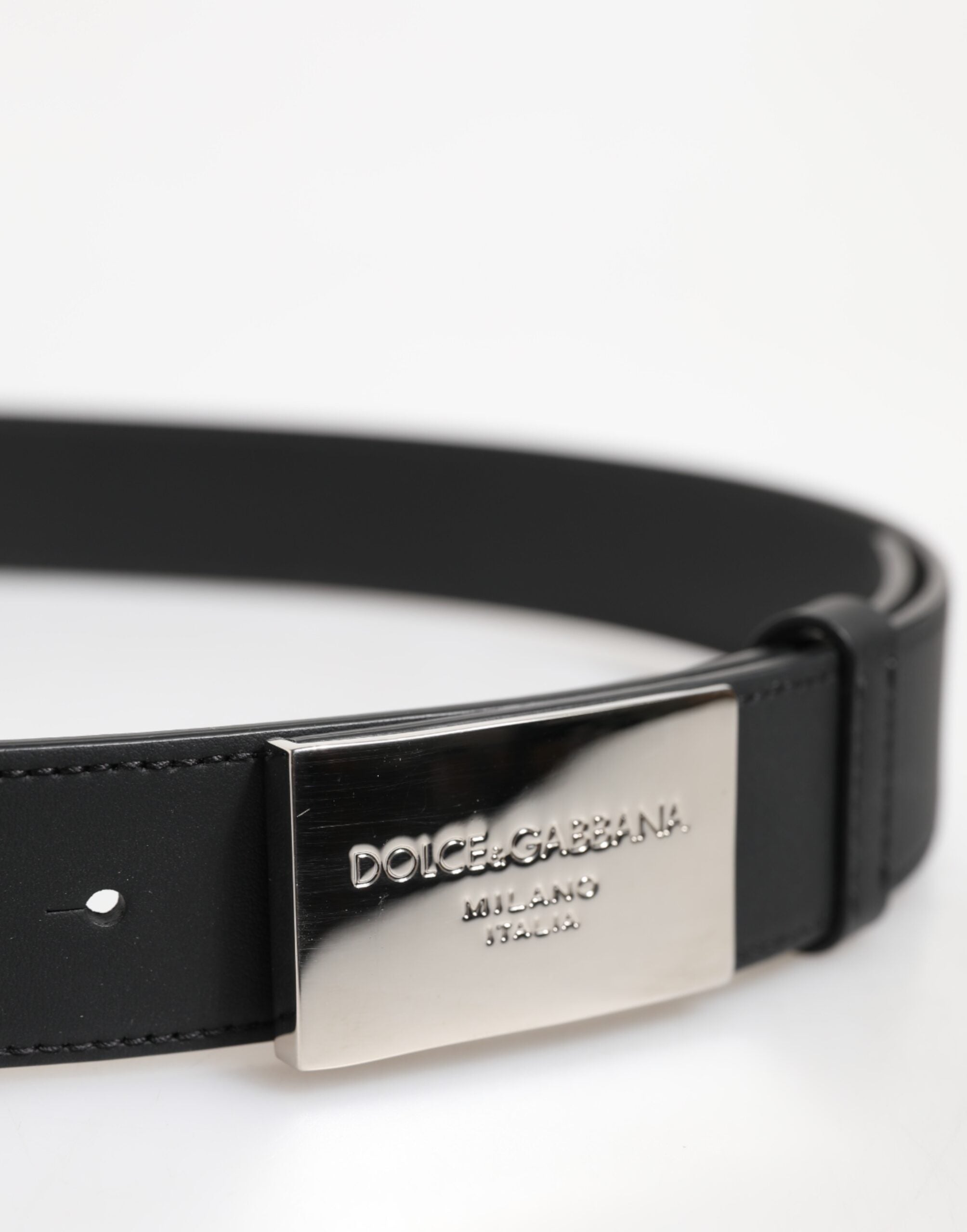 Dolce & Gabbana Black Leather Classic Metal Logo Buckle Belt