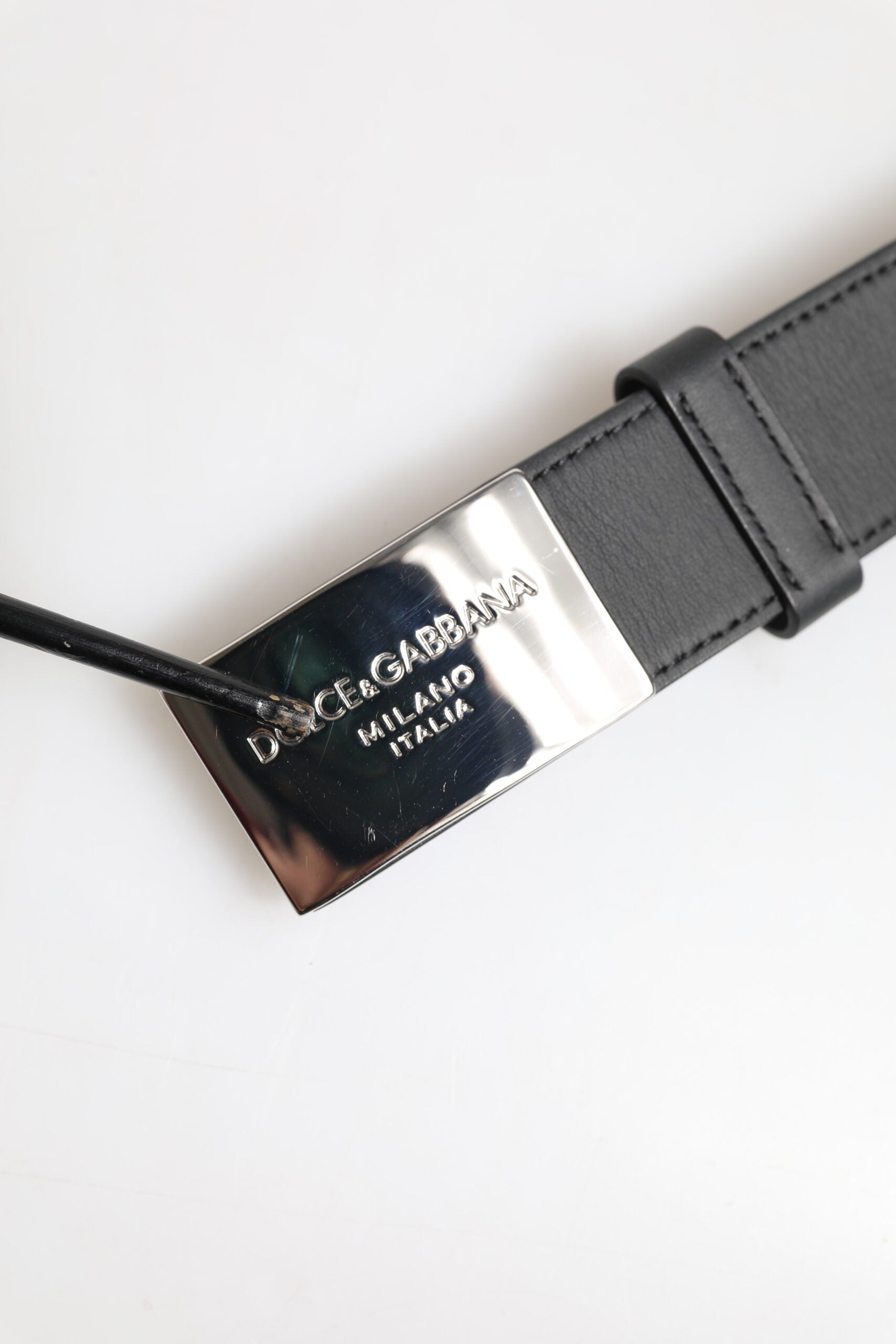 Dolce & Gabbana Black Leather Classic Metal Logo Buckle Belt