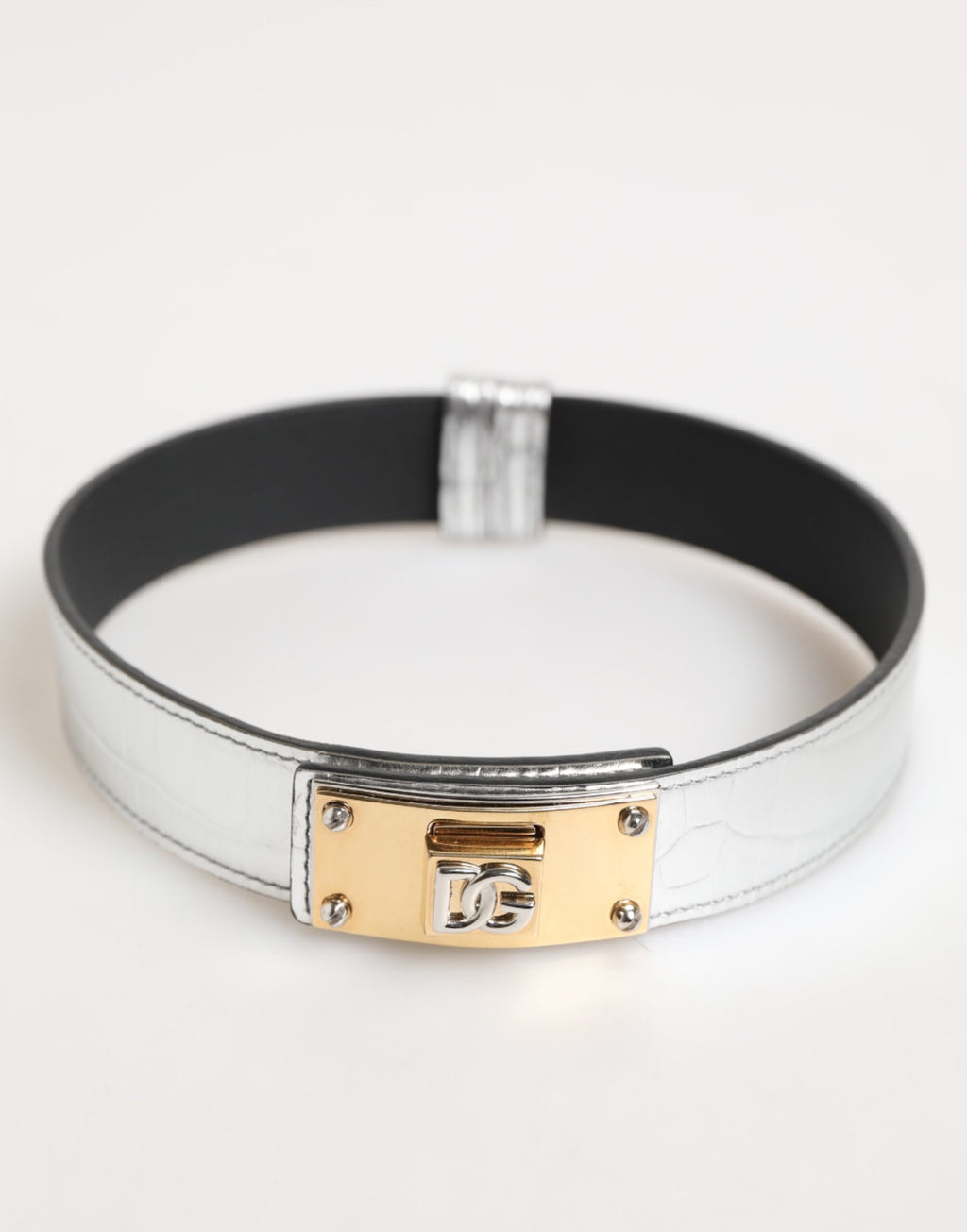 Dolce & Gabbana Gargantilla de cuero texturizado plateado y metal dorado