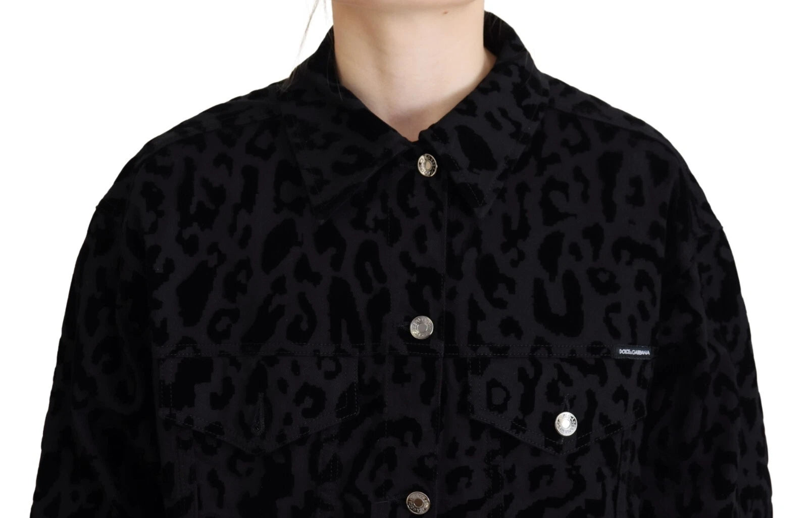 Dolce & Gabbana Chaqueta vaquera de manga larga de algodón negro con estampado de leopardo