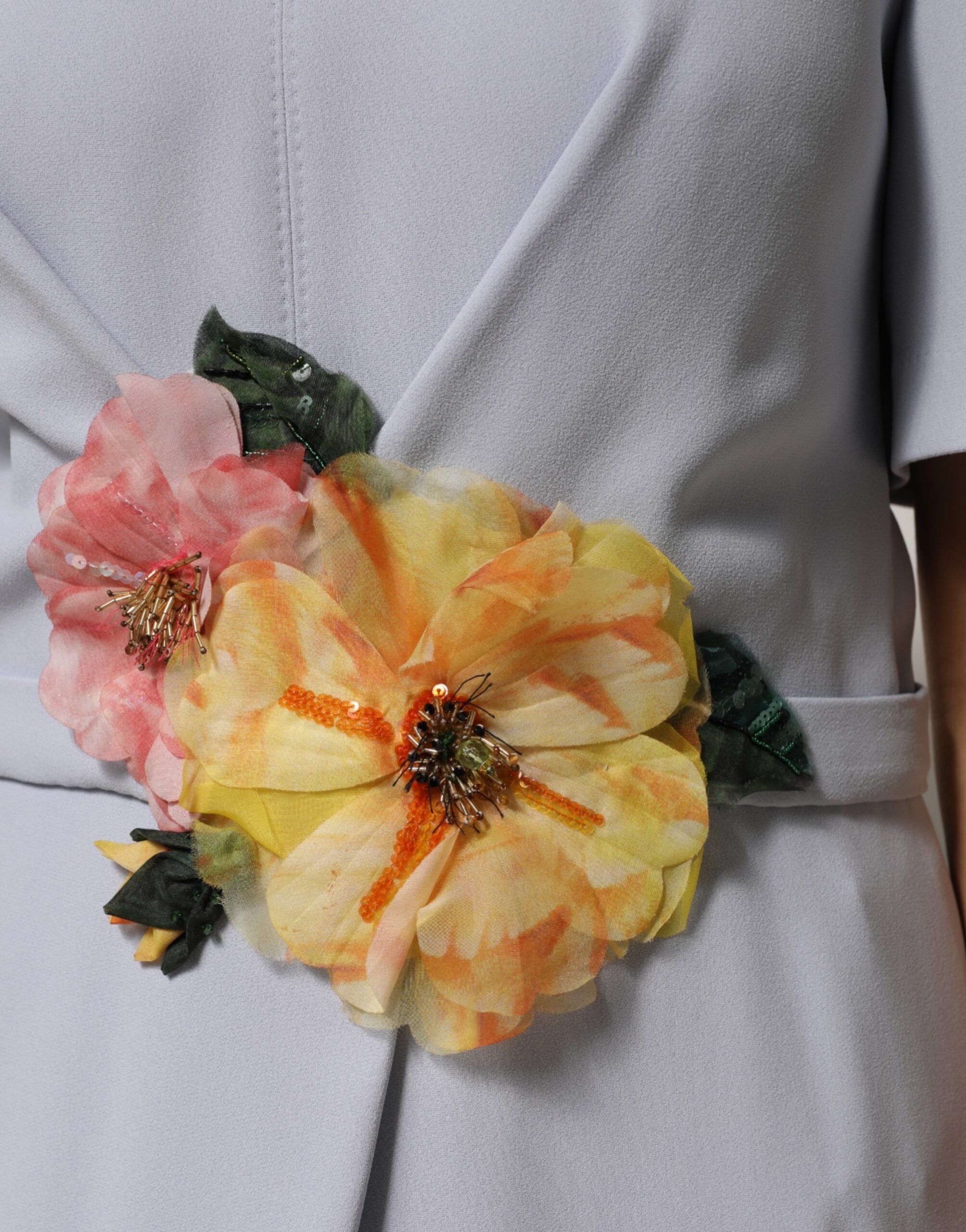 Vestido Dolce & Gabbana de mezcla de viscosa azul claro con aplicaciones florales